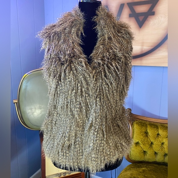 MICHAEL Michael Kors Jackets & Blazers - Michael Michael Kors Faux Fur Vest Size Small